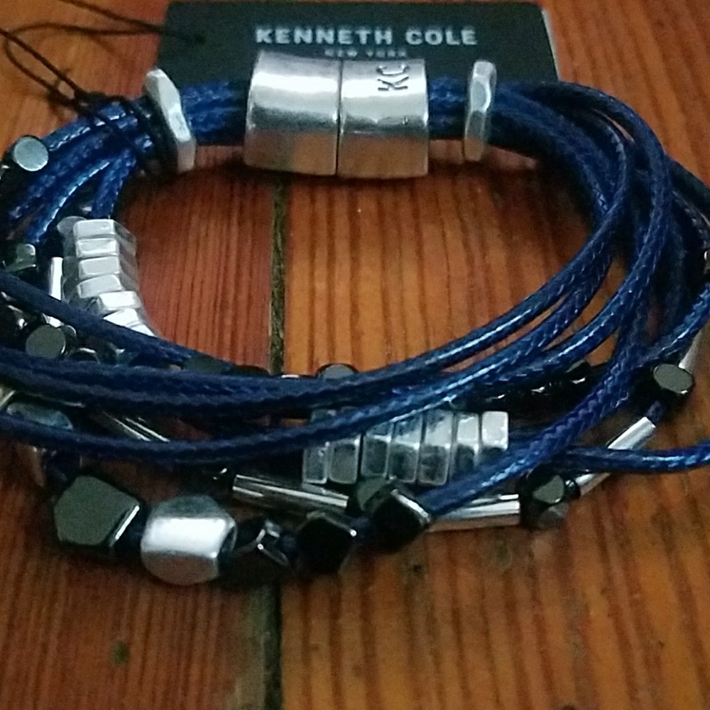 Bracelet - Picture 2 of 3